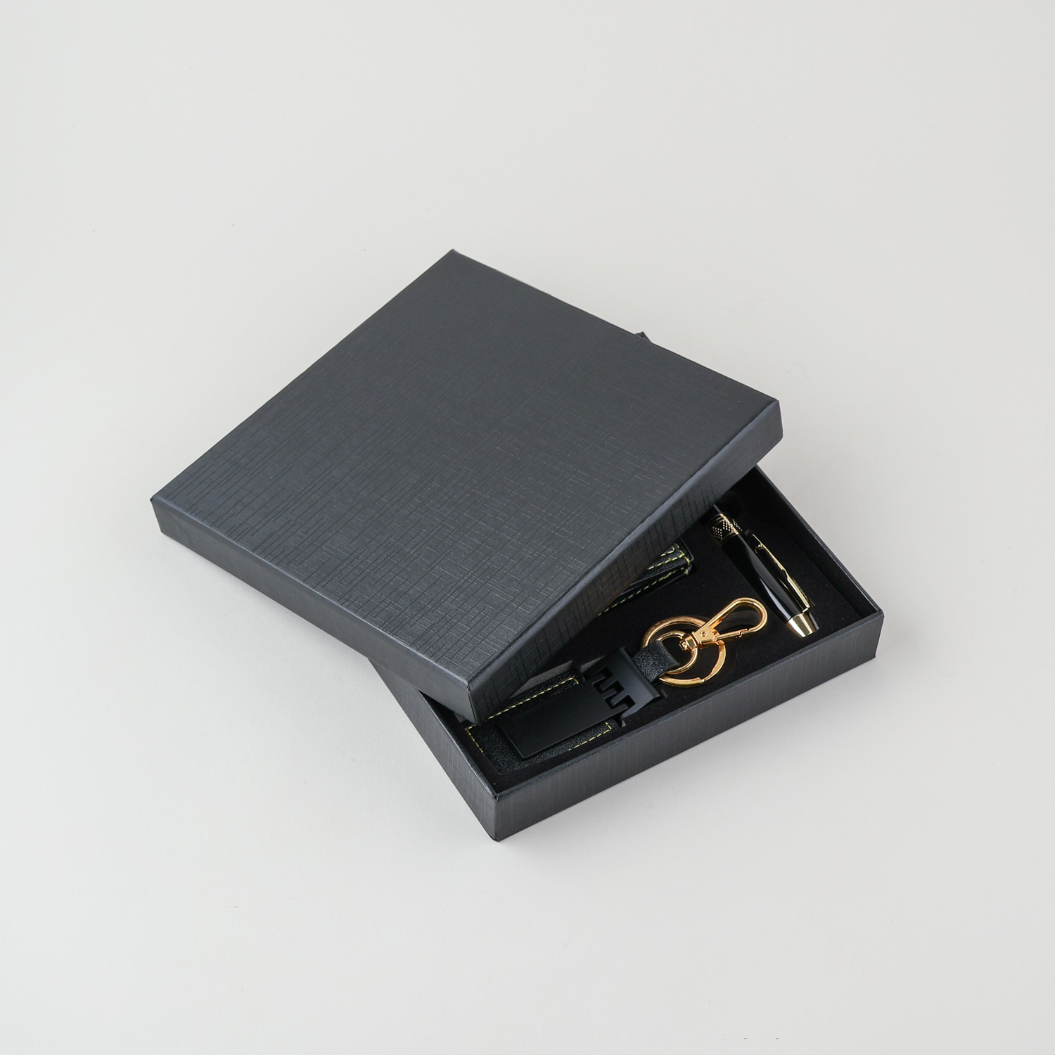 Product V - 904 - Image 3